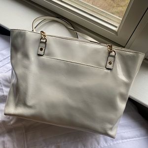 Micheal Kors White Purse
